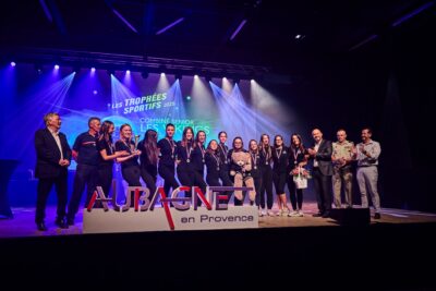 Agrandir l'image 10 sur 42, fenêtre modale