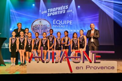 Agrandir l'image 16 sur 42, fenêtre modale