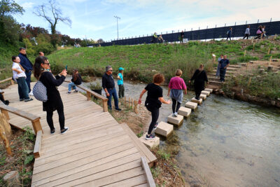 Agrandir l'image 1 sur 30, fenêtre modale