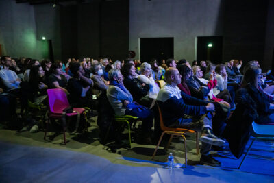 Agrandir l'image 9 sur 17, fenêtre modale