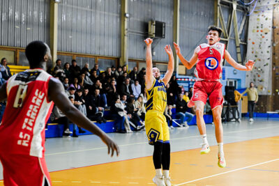 Agrandir l'image 27 sur 33, fenêtre modale