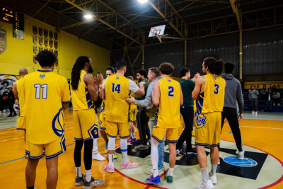 Agrandir l'image 2 sur 33, fenêtre modale