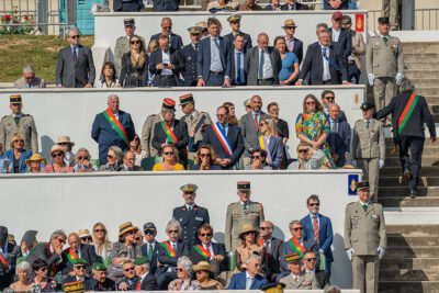 Agrandir l'image 14 sur 27, fenêtre modale