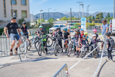 Agrandir l'image 10 sur 38, fenêtre modale