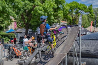 Agrandir l'image 18 sur 38, fenêtre modale