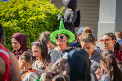 Agrandir l'image 10 sur 16, fenêtre modale