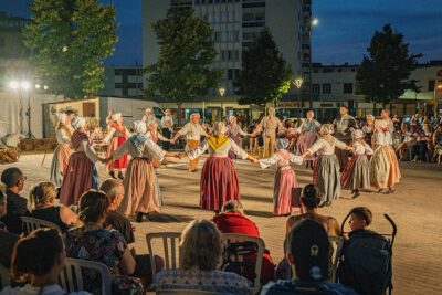 Agrandir l'image 3 sur 21, fenêtre modale