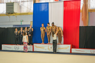 Agrandir l'image 12 sur 24, fenêtre modale