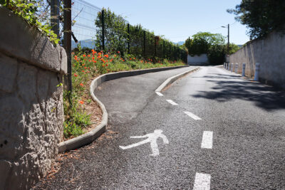 Chemin de la carreirade d'Allauch - Agrandir l'image 2 sur 4, fenêtre modale