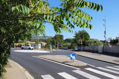 Rond-point des Solans - Agrandir l'image 3 sur 4, fenêtre modale