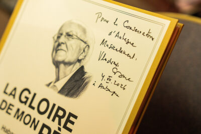 Agrandir l'image 4 sur 18, fenêtre modale